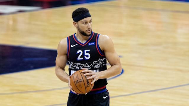 08:00NBA 黄蜂107-112鹈鹕08:00NBA 76人124-92活塞08:00NBA 奇才137-123步行者08:30NBA 猛龙104-125老鹰08:30NBA 马刺129-115湖人08:30NBA 凯尔特人128-111魔术09:00NBA 灰熊96-103火箭今日焦点战预告16:45 澳超 墨尔本胜利VS悉尼FC，胜利能否延续不败势头，冲击榜首位置？23:00 英超 切尔西VS谢菲尔德联，逃不掉的伤病困扰，蓝军面对垫底球队能否止颓？23:00 英超 纽卡斯尔联VS富勒姆，喜鹊连场作战防守不济，伤兵满营，客队火力惊人，会否出现一场进球大战？12-17 01:00 意甲 那不勒斯VS卡利亚里，那不勒斯近况不佳跌出前列，渴望反弹会否受阻？12-17 01:30 德甲 莱比锡红牛VS霍芬海姆，霍芬海姆防线羸弱，红牛靠进攻致胜？事件罗马诺：范德贝克租借法鹰半年买断选项1500万欧罗马诺独家消息，曼联中场范德贝克将租借加盟法兰克福，已经达成口头协议，HereWeGo！